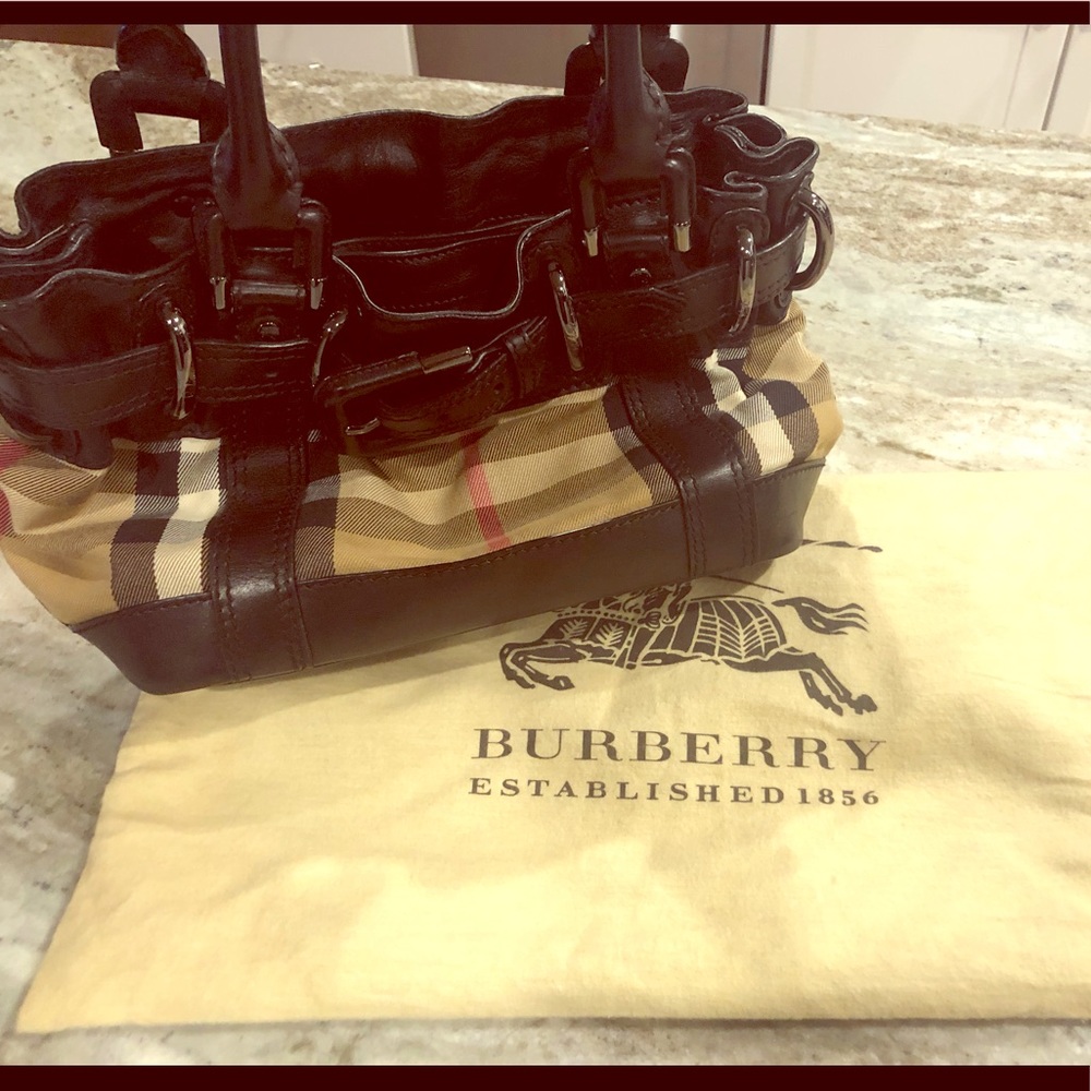Burberry Bridle House Check Buckle Tote